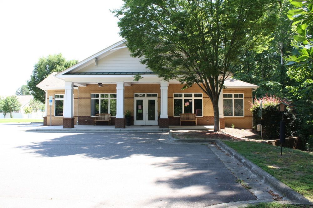 Animal Hospital Brier Creek: 10500 Little Brier Creek Ln, Raleigh, NC 27617